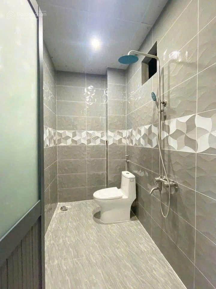 Chủ cần tiền đầu tư bán gấp nhà 5x20 mới xây ngay cuối huỳnh văn nghệ biên hoà tt 600tr vô ở ngay.
