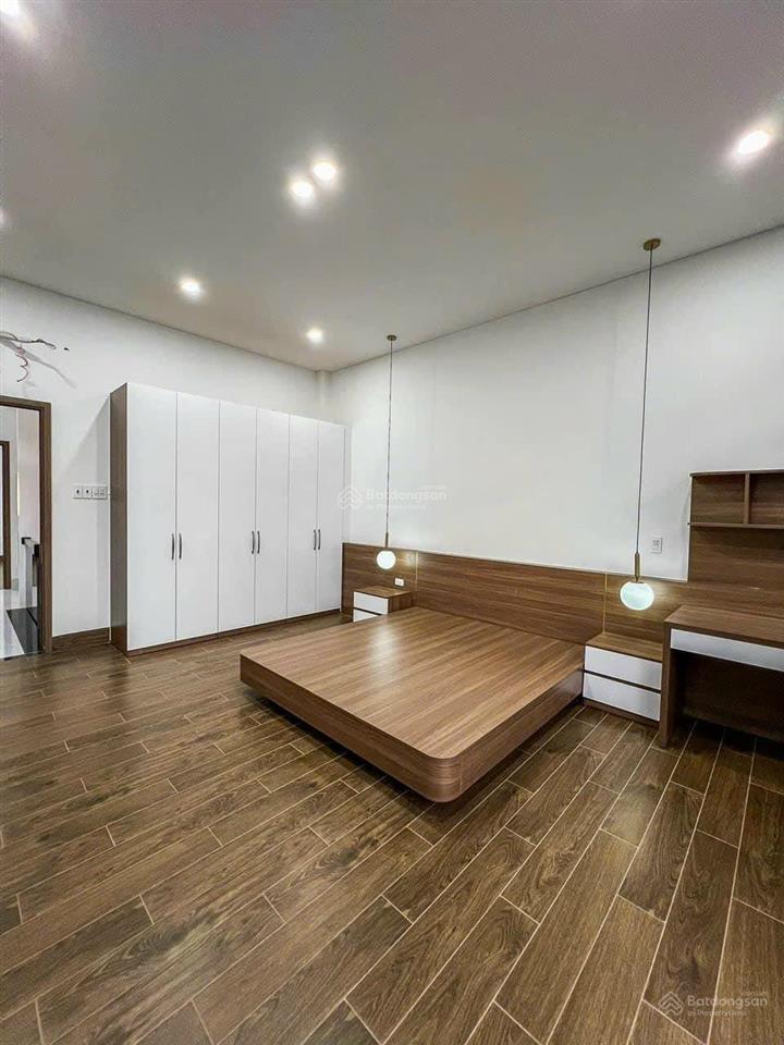 Chủ cần tiền đầu tư bán gấp nhà 5x20 mới xây ngay cuối huỳnh văn nghệ biên hoà tt 600tr vô ở ngay.