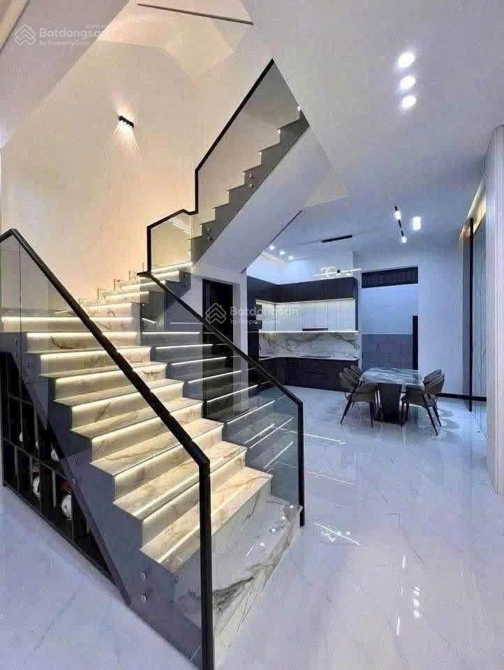 Chủ cần tiền đầu tư bán gấp nhà 5x20 mới xây ngay cuối huỳnh văn nghệ biên hoà tt 600tr vô ở ngay.