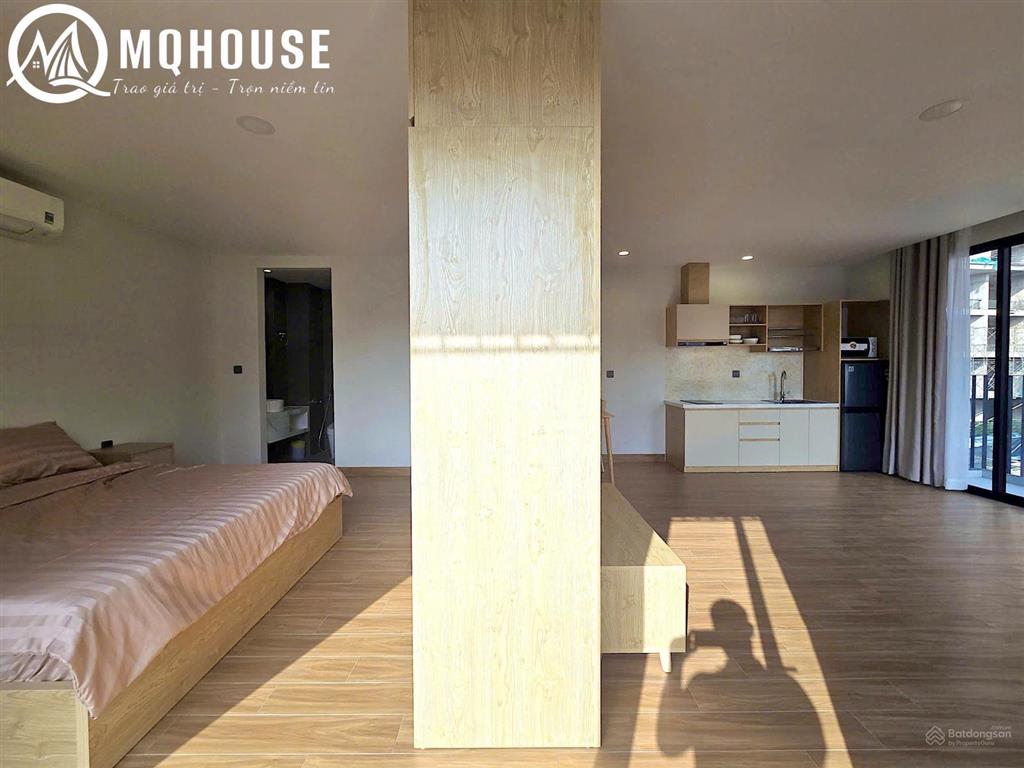 Cho thuê căn hộ mini balcony rộng 45m2 ngay chợ bến thành  bùi viện  đh hoa sen  takashimaya