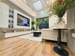 Em có full quỹ căn cho thuê 2pn, 3pn ,4pn tại goldmark city. giá từ 12tr/tháng. em vân 0357 065 ***