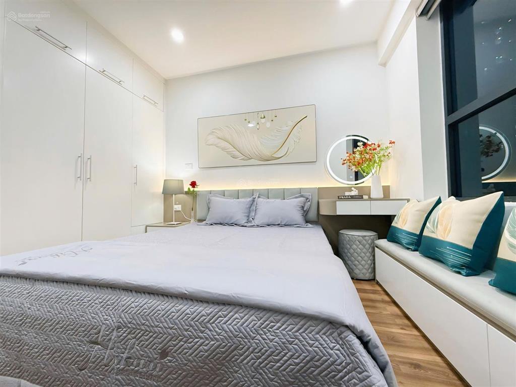 Em có full quỹ căn cho thuê 2pn, 3pn ,4pn tại goldmark city. giá từ 12tr/tháng. em vân 0357 065 ***