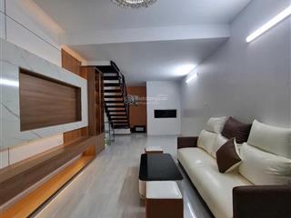 Dân xây mới full nt long lanh, ba bước ra phố, ngõ thông, tiện ích ở sướng.dt 45m 5tmt4m giá 14,8ty