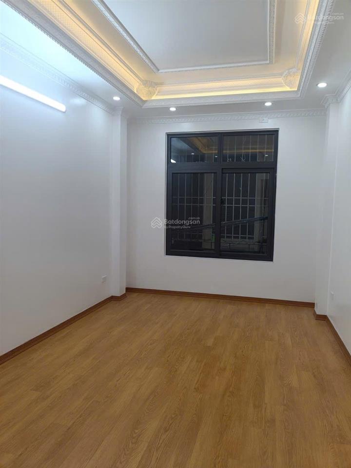 Mặt ngõ kinh doanh online, dt 30m2 5t mt 3,5m giá thuê 10triệu/1thg đóng 3cọc 1