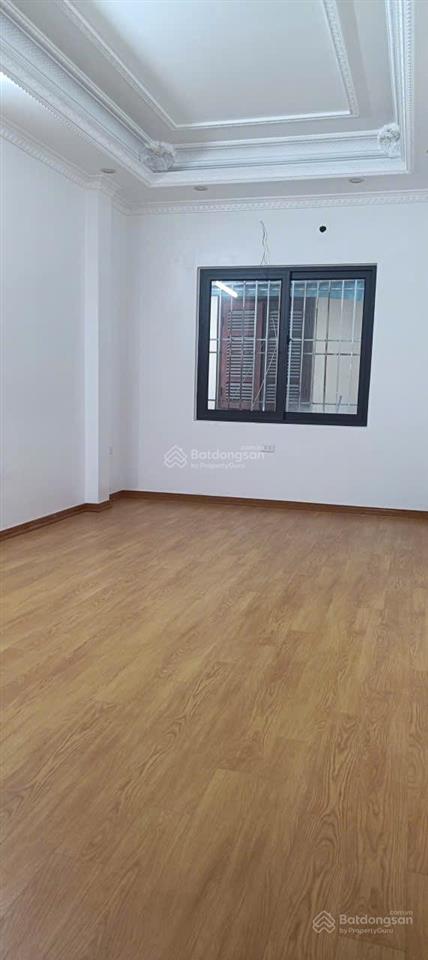 Mặt ngõ kinh doanh online, dt 30m2 5t mt 3,5m giá thuê 10triệu/1thg đóng 3cọc 1