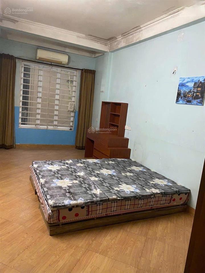 Hồng hà  bạch đằng, gần viện 108, nhà đẹp full nt chỉ việc đến ở. dt 30m2 4t 3pn giá 9tr/thg