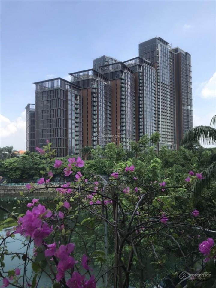 Toà ks mặt hồ tây, vị trí siêu đắc địa, thông số kim cương,dòng tiền đỉnh. dt 130m 6t mt7m giá170ty