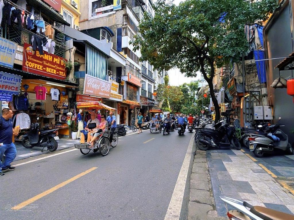 Khách sạn tt phố cổ đi bộ hk, vài bước ra hồ con rùa, vị trí đắc địa, dòng tiền. dt 90m 4tgiá 175ty