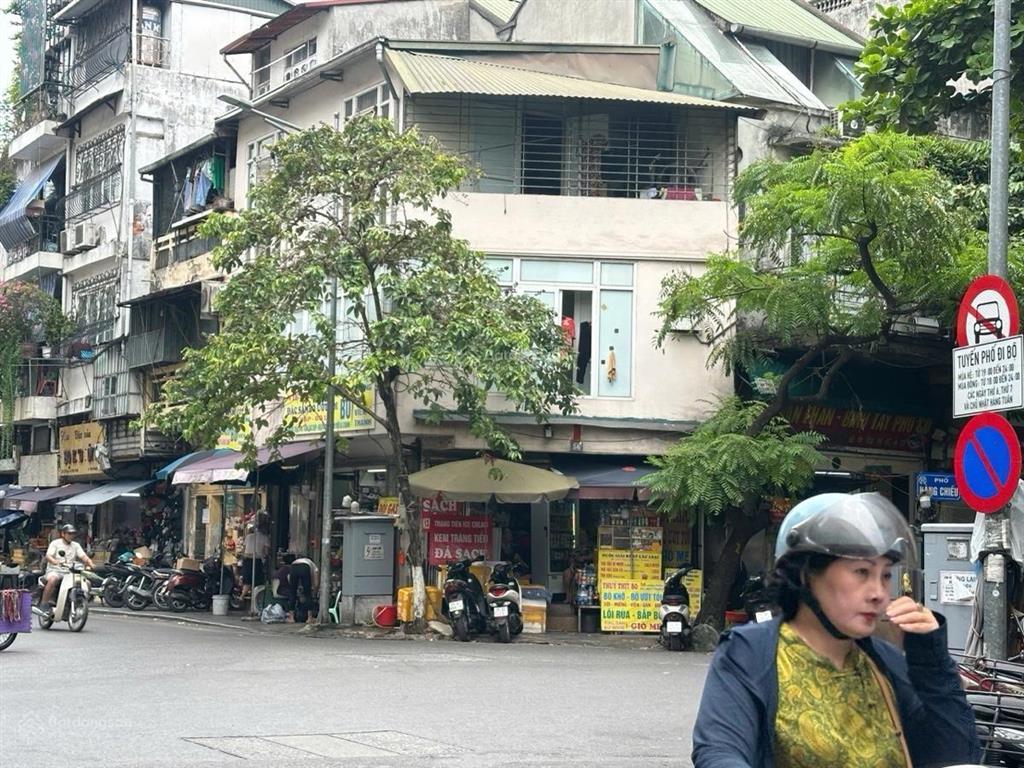 Mbkd tt hai bà, lô góc cực đẹp, vị trí đắc địa kd đỉnh. dt 35m 3t mt12m giá thuê 42tr/1thg