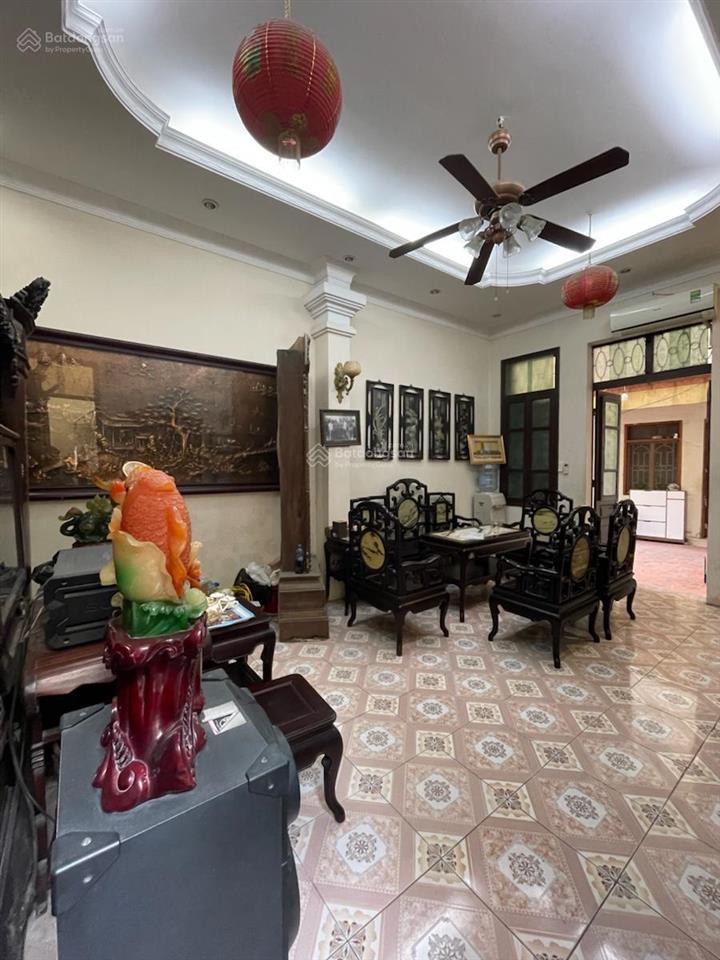 Đất vàngtt hoàn kiếm,kv nổi tiếng với hệ thống nhà hàng ks cao cấp. dt144m 4t giá chao127 tỷ có tl