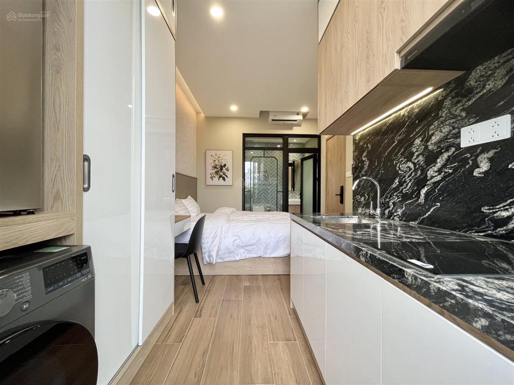 Trống sẵn studio vibe châu âu ban công full nội thất