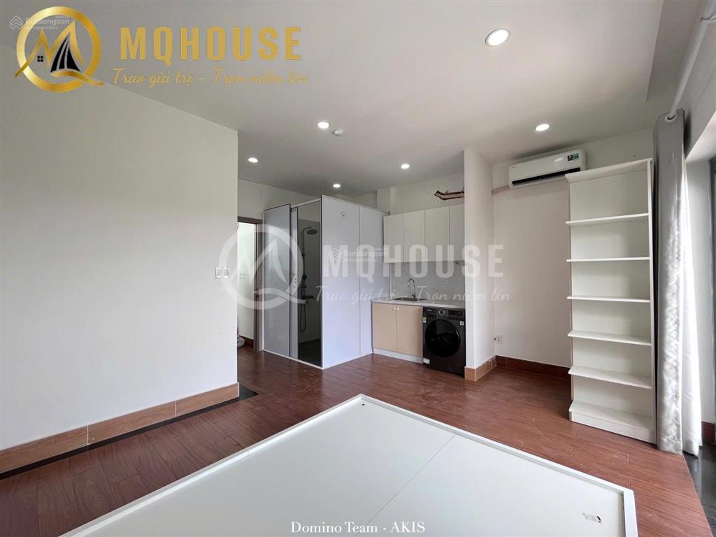 Trống sẵn căn studio ban công mặt tiền siêu thoáng ngay kđt lakeview