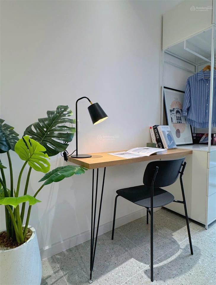 Trống sẵn studio thiết kế vibe tropical cực chillban công siêu thoáng giữa lòng thảo điền quận 2