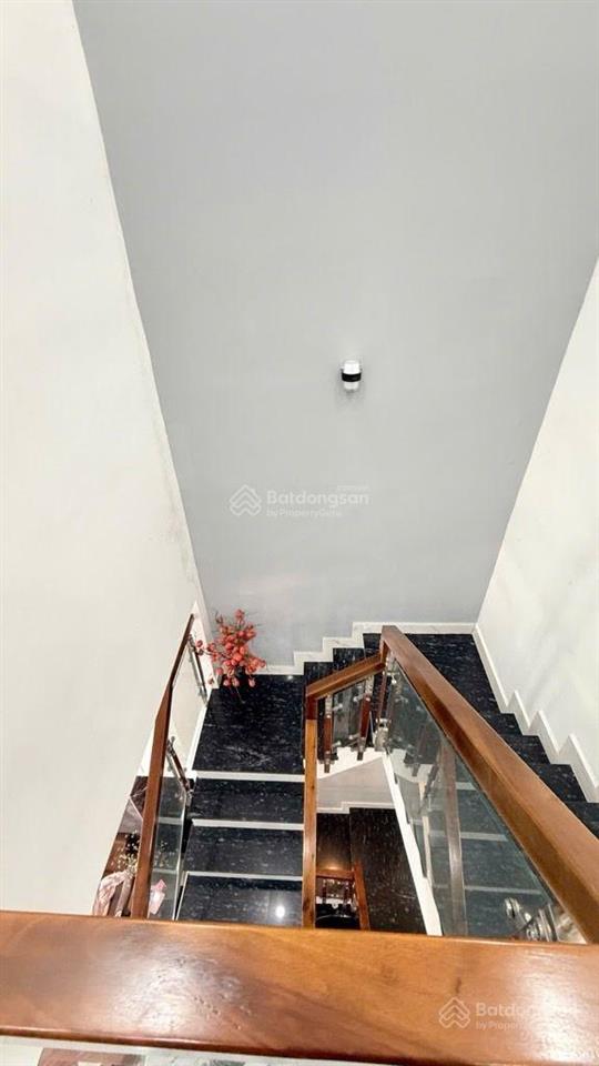 Bán nhà huỳnh tấn phát q7, 57m2  3 tầng 3 phòng ngủ giá tốt