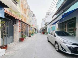 Bán nhà huỳnh tấn phát quận 7 4 tầng , 4 phòng ngủ , hẻm xe hơi , giá tốt