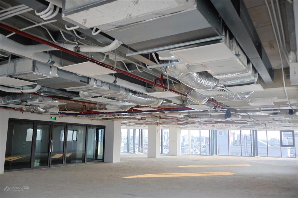 Văn phòng hạng b+ quận 3  dt 320m2 giá cực ưu đãi chỉ 186tr   0329 468 ***