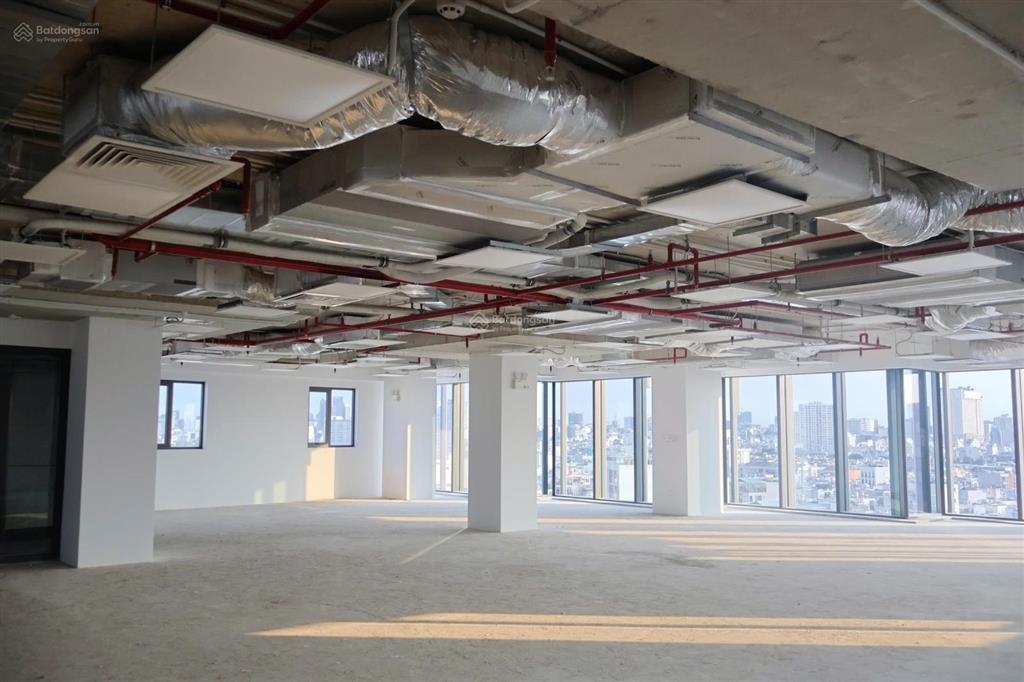Văn phòng hạng b+ quận 3  dt 320m2 giá cực ưu đãi chỉ 186tr   0329 468 ***