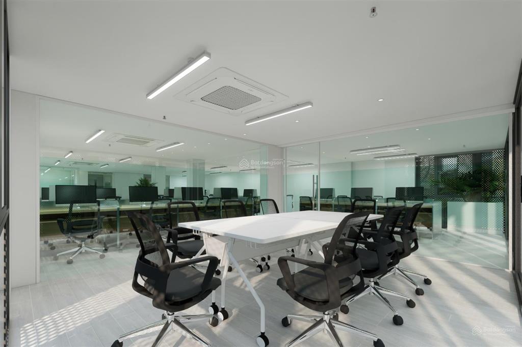 Văn phòng quận 1 giá siêu rẻ  dt 140m2, giá 40tr.  0329 468 ***