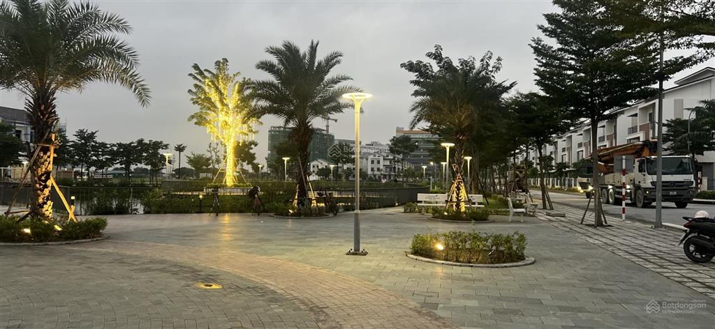 Cần bán shophouse 120m 3 tầng centa riverside giá 7,850tr rẻ nhất thị trường