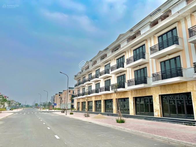 Chủ cần tiền bán gấp chỉ 5.1 tỷ nhà phố 75m² 4 tầng siêu hời, cạnh 9 toà chung cư đang xây dựng
