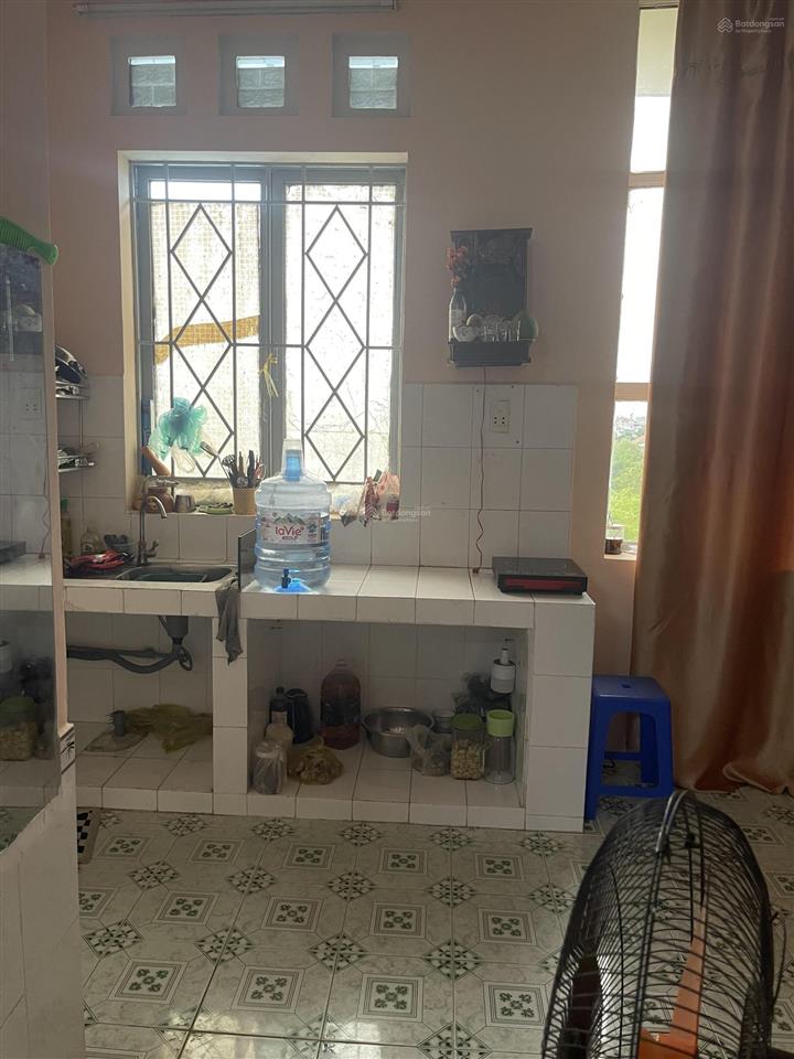 Kẹt tiền bán rẻ căn hộ thang bộ ngay chợ biên hoà