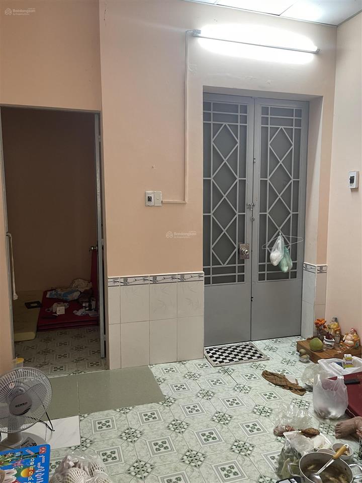 Kẹt tiền bán rẻ căn hộ thang bộ ngay chợ biên hoà