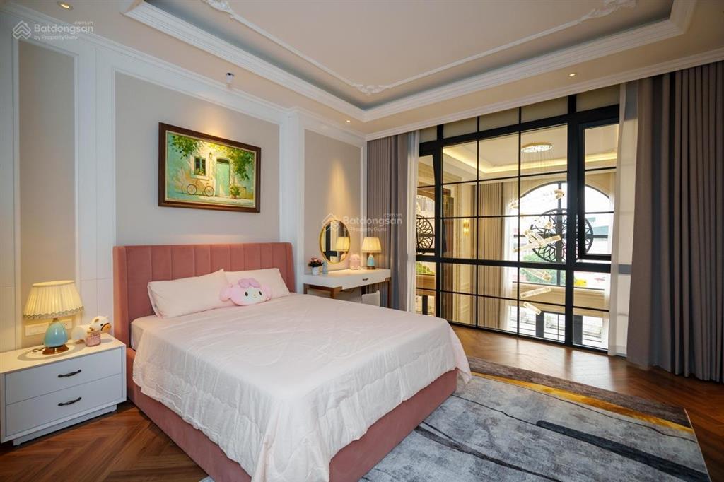 Bán nhà phân lô kđt themanor central park 75m2  5 tầng  mặt tiền 5m  view đài phun nước  29 tỷ
