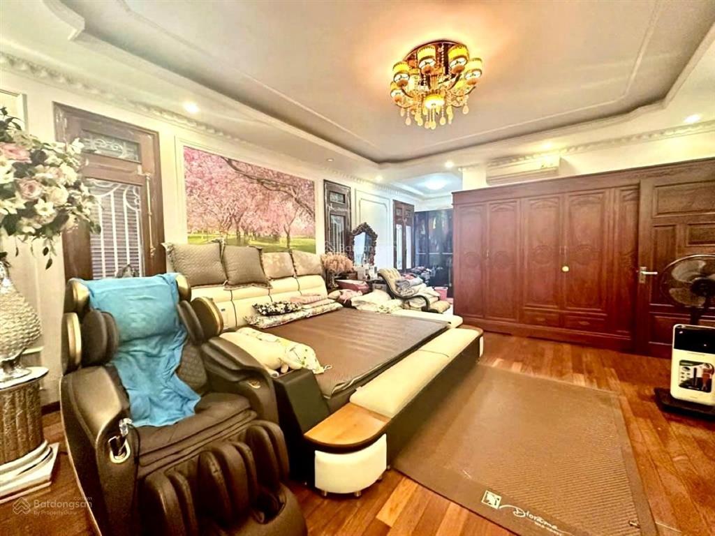 Bán biệt thự linh đàm 230m2 5 tầng  mặt tiền 11m  thang máy view công viên  giá chỉ 52 tỷ