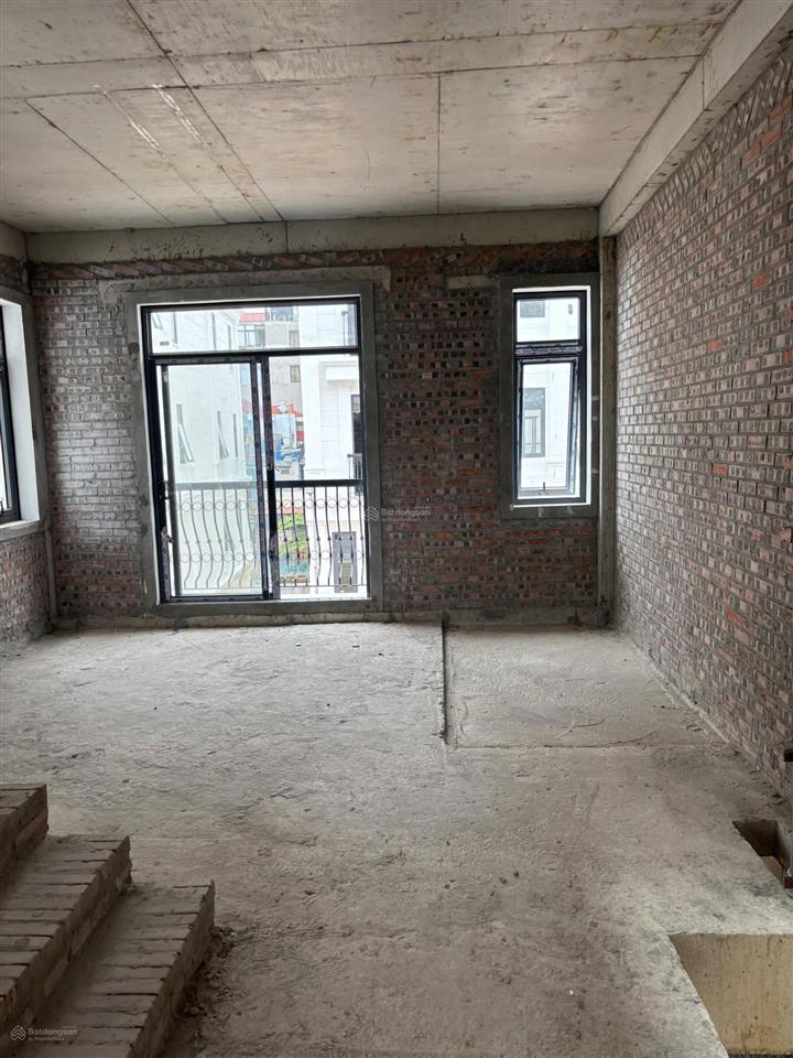 Quỹ ngoại giao biệt thự 2 mặt tiền rice city long châu 82m2 giá chỉ 28tỷ view hồ 15ha  0964 538 ***