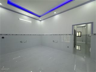 Bán gấp nhà mới ngay chợ hùng vương sổ hồng thổ cư