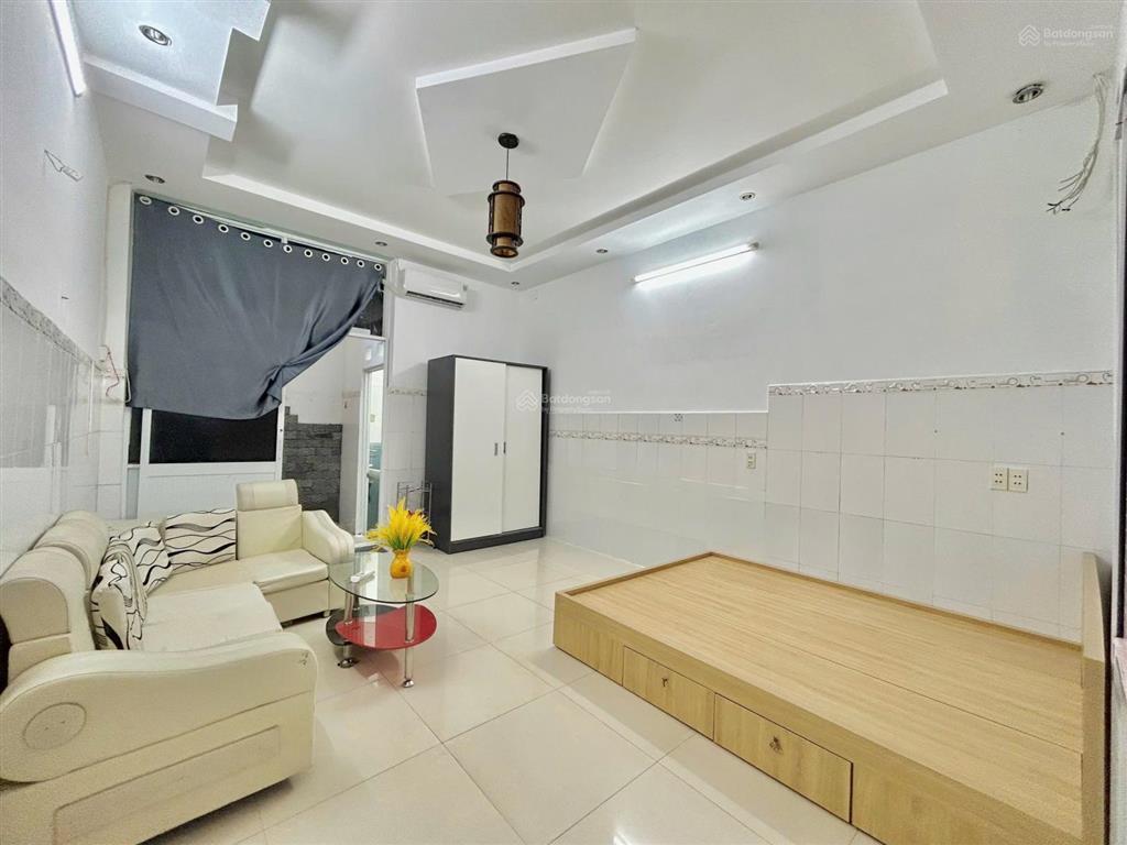 Cho thuê phòng studio rộng rãi không chung chủ, đầy đủ nội thất khép kín trung tâm gò vấp