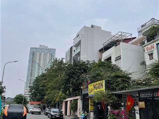 Bán nhà dân xâygần mipec long biêndt 80m2*5 tầng*mt 6,8mngõ thôngoto ra vàosổ vuông