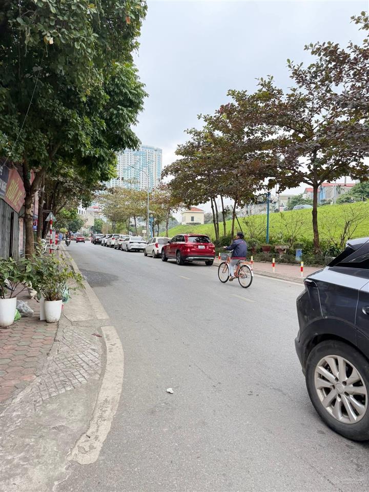 Ngọc thuỵbồ đềbán đất tặng nhàdt 112m2*mt 5,6mcách 1 nhà ra mp ngọc thuỵxây ccmn quá đỉnh
