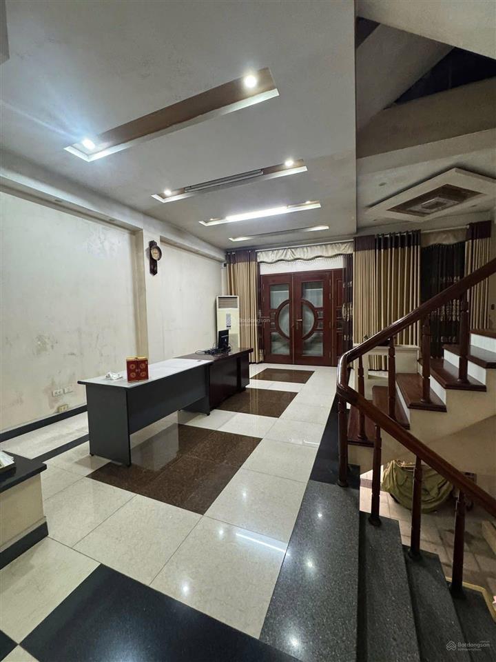 Phân lô hoàng minh đạolong biêndt 110m2*6 tầngcó hầmthang máygần đoàn tiếp viênkinh doanh