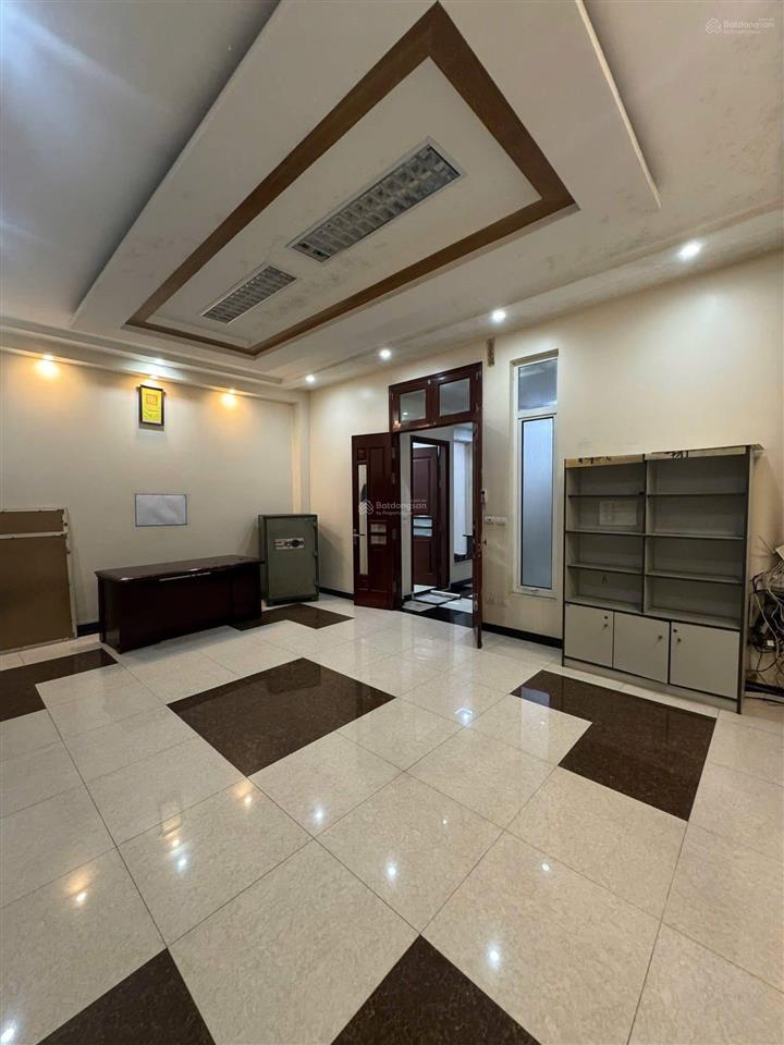 Phân lô hoàng minh đạolong biêndt 110m2*6 tầngcó hầmthang máygần đoàn tiếp viênkinh doanh