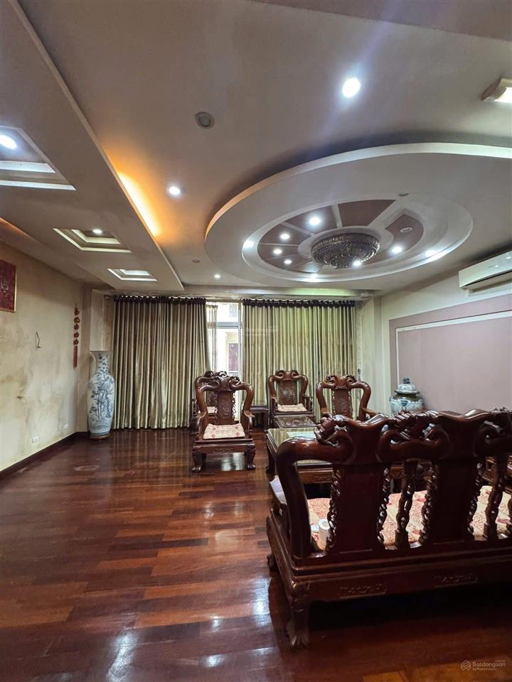 Phân lô hoàng minh đạolong biêndt 110m2*6 tầngcó hầmthang máygần đoàn tiếp viênkinh doanh