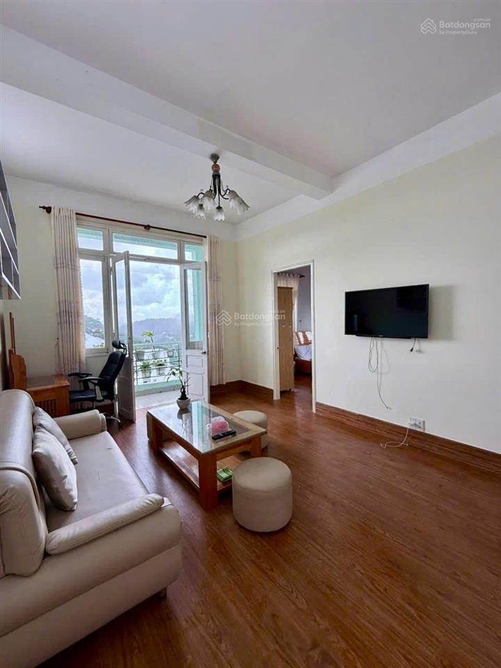 6,8 triệu/tháng cho thuê căn hộ du lịch hoặc ở đường hoàng hoa thám view rừng thông