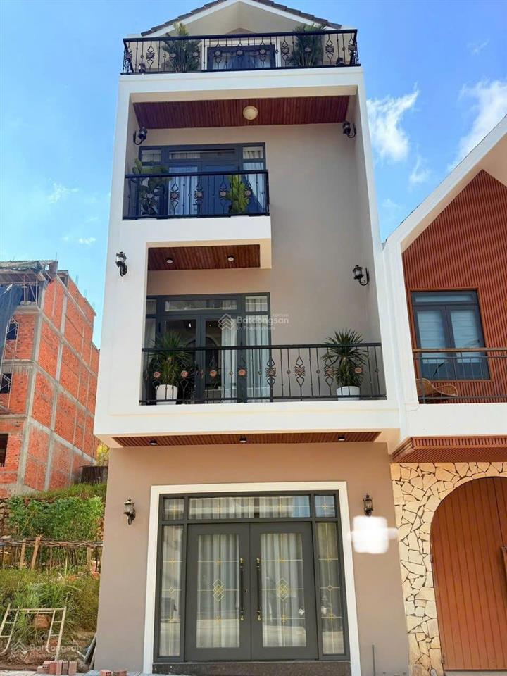 Bán nhà hiện đại thiết kế đẹp 5 phòng ngủ có thang máy, nhà mới chưa ai ở ngay khu an sơn