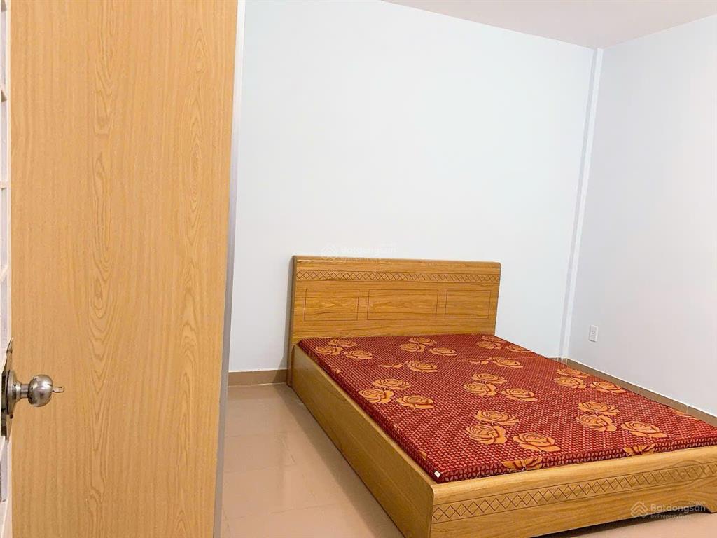 Bán căn góc chung cư yersin diện tích rộng 2 ngủ 2 vệ sinh tầng cao view thoáng có thang máy