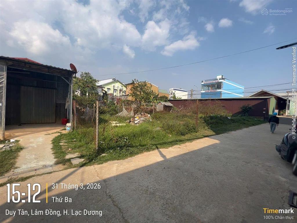 Đất sổ riêng xây dựng giá tốt chỉ 2,6 tỷ đường ô tô vị trí tốt dân cư đông đúc