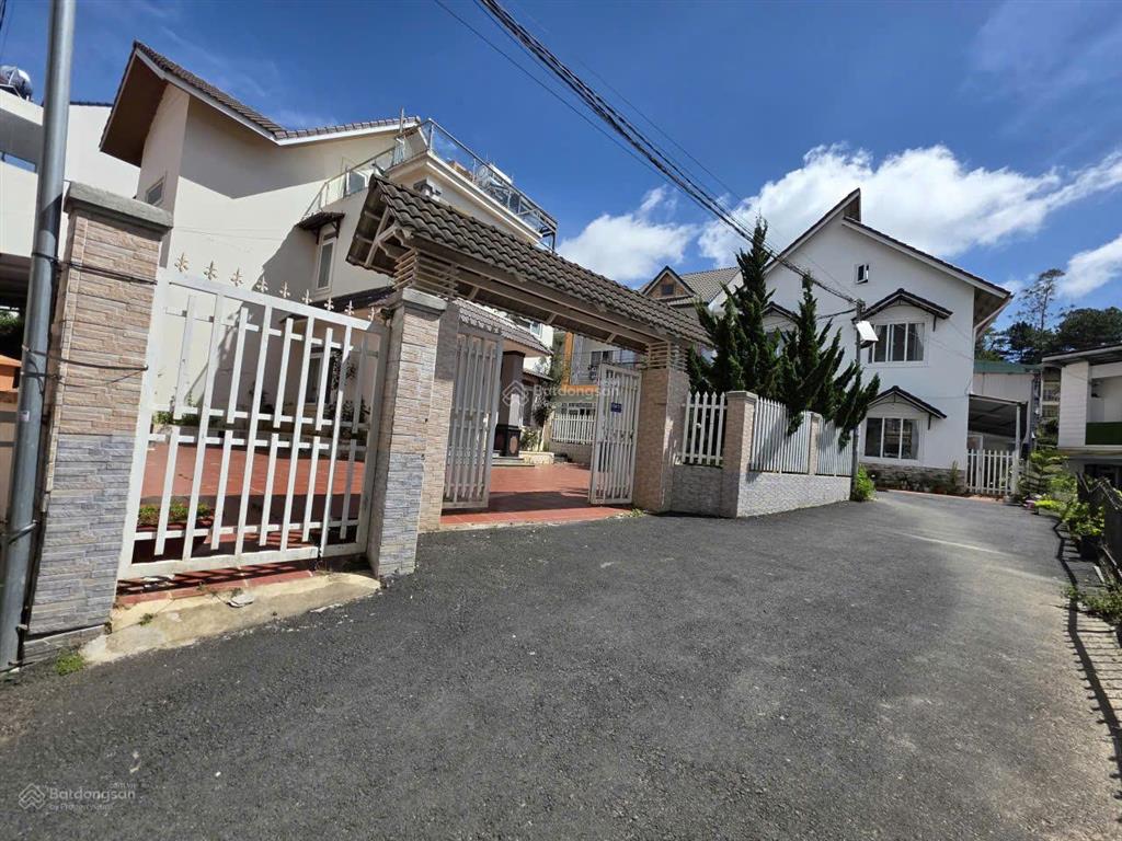 Bán đất phù đổng thiên vương 6,1 tỷ sổ riêng đất xây dựng đường ô tô vị trí đẹp