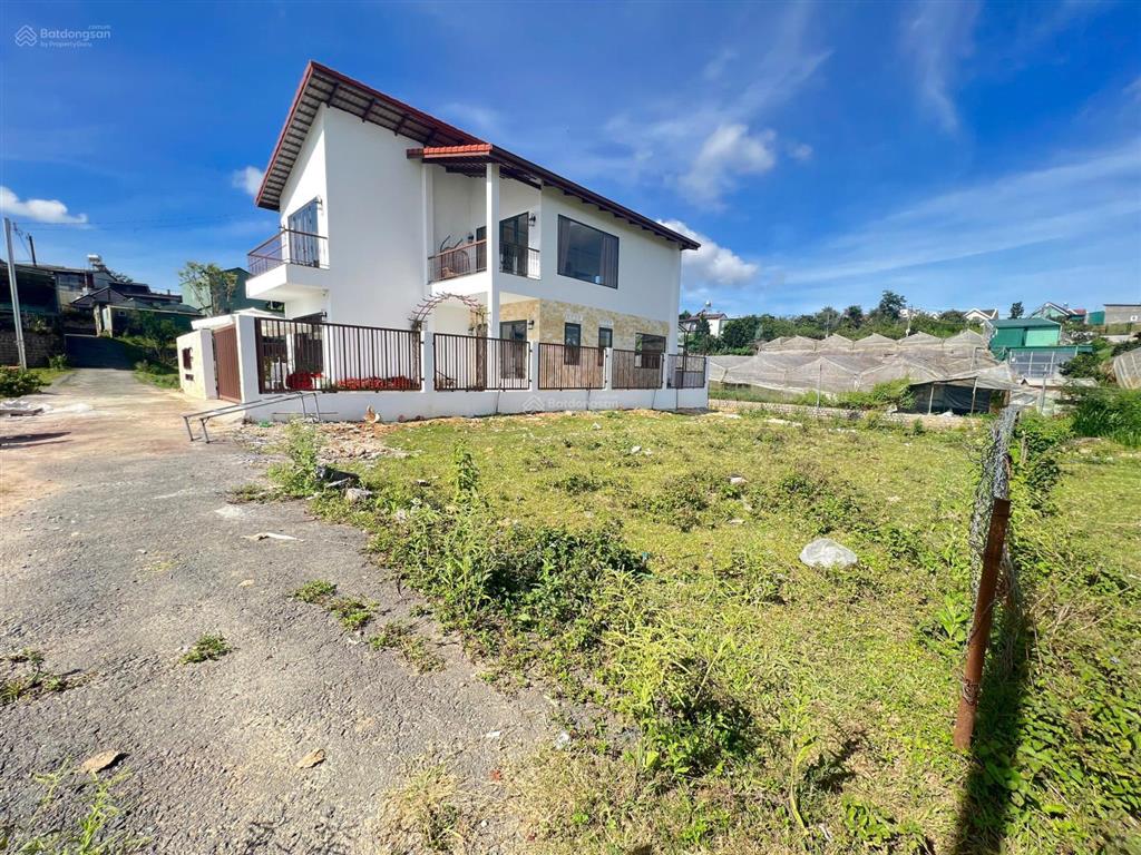 Đất măng lin ngay cổng chào 205m2 full thổ giá 4,750 tỷ thích hợp đầu tư, xây biệt thự