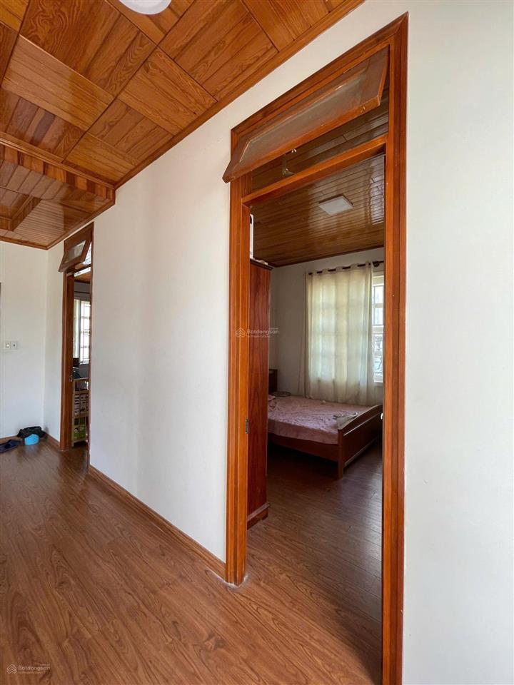 Bán biệt thự sân vườn 334m2 giá 19,5 tỷ thương lượng cần bán nhanh phường 9 đà lạt