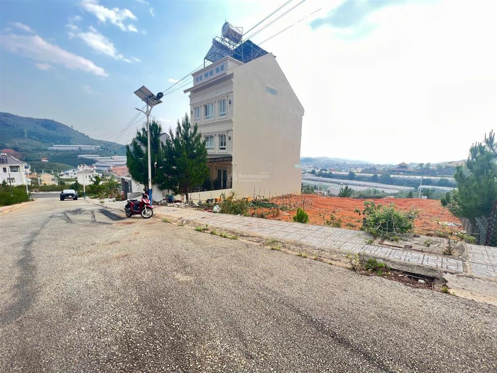 Bán đất liên kế khu vạn xuân đà lạt mặt tiền rộng 7,5m giá tốt 3,6 tỷ thương lượng