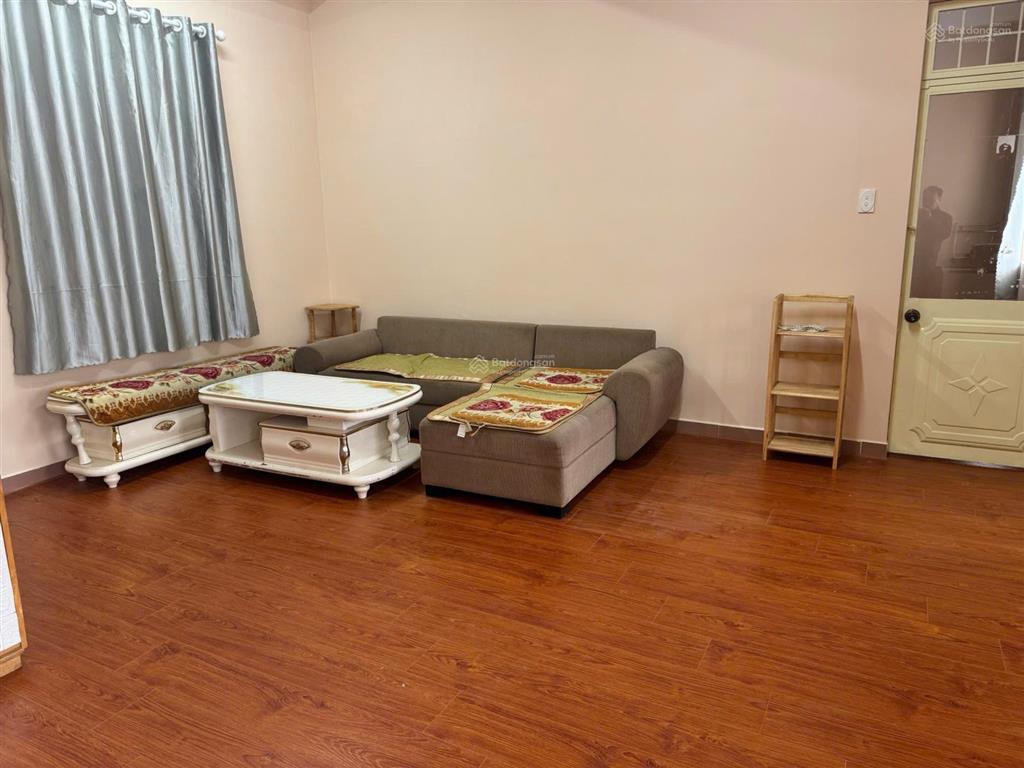 Bán căn hộ chung cư 64m2 cực thoáng sổ hồng riêng, chung cư ngô quyền, giá chỉ 2,350 tỷ