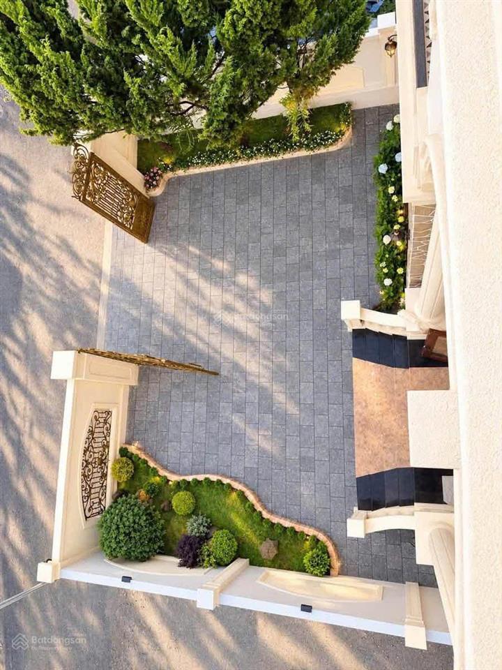 Bán villa biệt thự trịnh hoài đức thiết kế đẹp sân vườn nhà mới 13,5 tỷ thương lượng