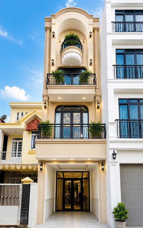 Nhà đẹp ngay trung tâm phố hoàn công 92m2 giá 12,5 tỷ thương lượng