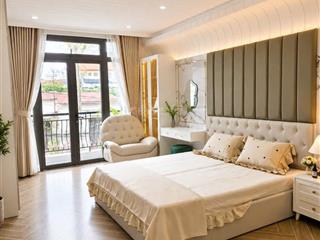 Nhà đẹp ngay trung tâm phố hoàn công 92m2 giá 12,5 tỷ thương lượng