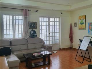 Chỉ 5,5 tỷ cần bán gấp nhà sổ hồng riêng ngay trung tâm đà lạt cách đường chính chỉ 30m