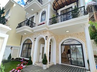 Bán nhà đẹp ngay trung tâm đà lạt mặt tiền đường chính ngô thị nhậm 12,5 tỷ